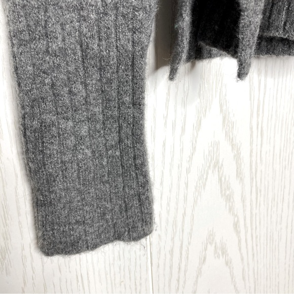 Madewell Gray High Neck Soft and Stretchy Sweater Wool and Alpaca Blend - Picture 4 of 9